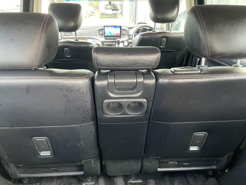 Nissan Elgrand 2 Berth Full Rear Conversion Camper Van Black #17