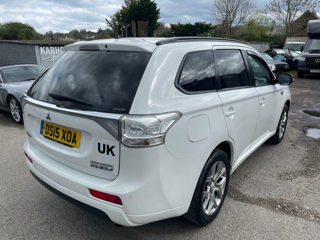 Mitsubishi Outlander 2.0H 12Kwh Gx3h Cvt 4Wd Euro 5 S S DS15XOA White #5