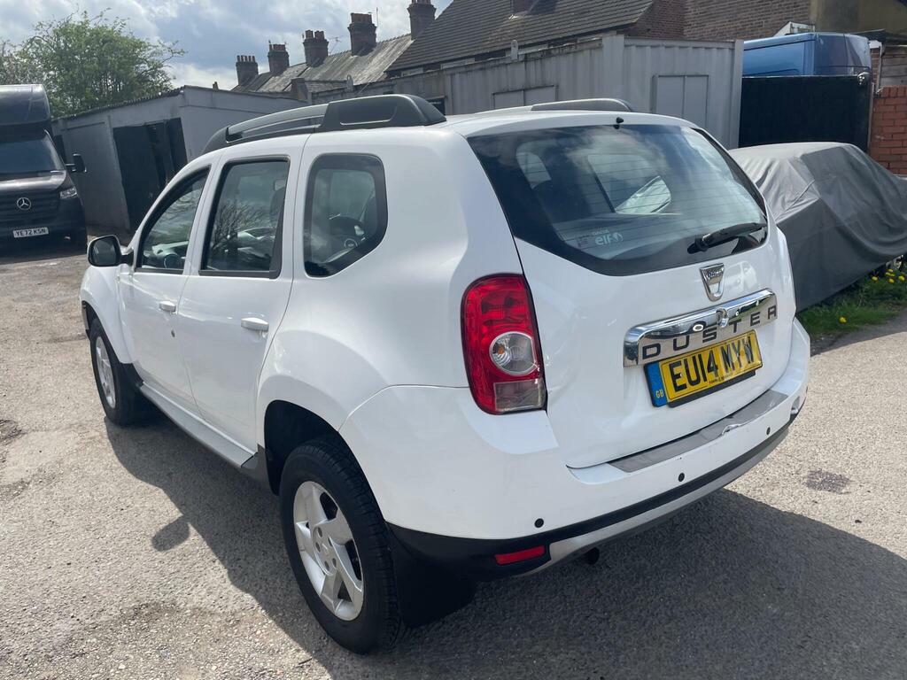 Dacia Duster 1.5 Dci Laureate Euro 5 EU14MYW White #4