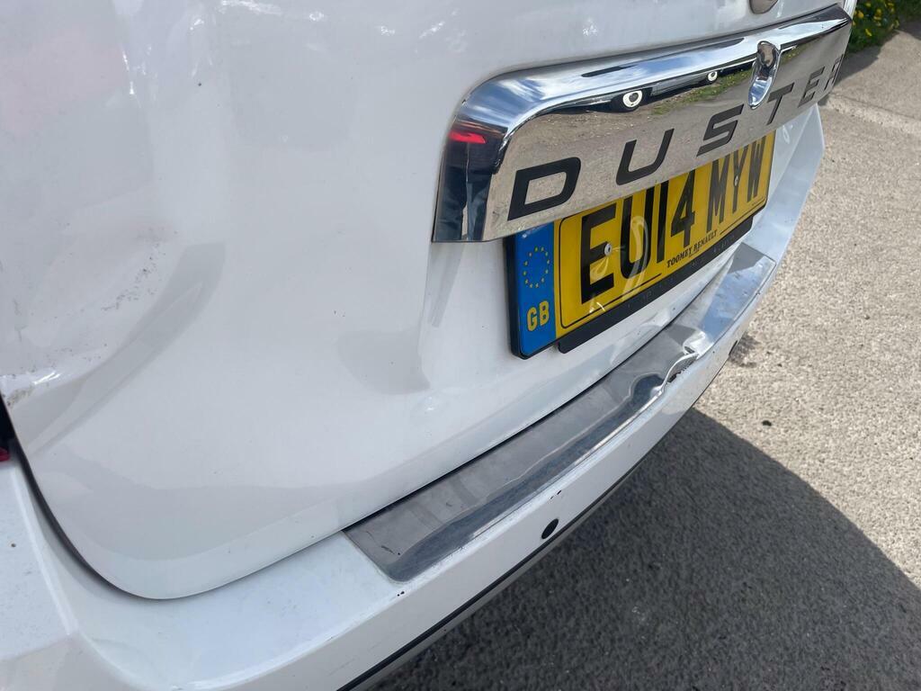 Dacia Duster 1.5 Dci Laureate Euro 5 EU14MYW White #6