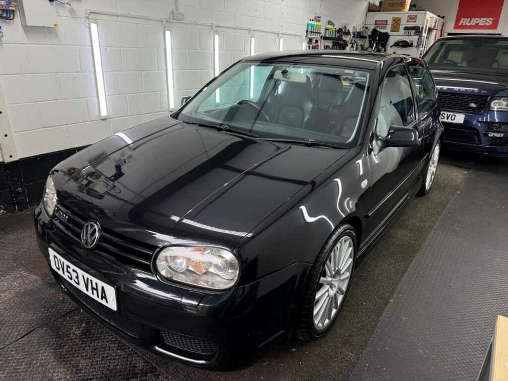 Volkswagen Golf 3.2 R32 Hatchback 3189Cc Fvwsh Black #5