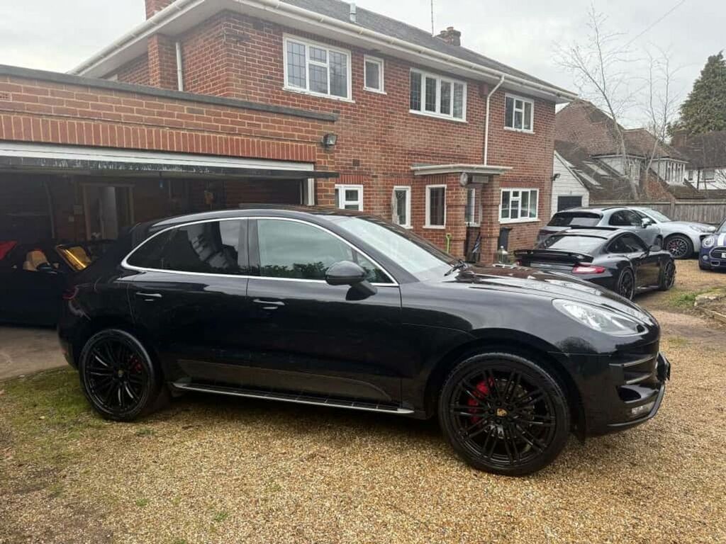 Porsche Macan Turbo Pdk Pan Roof,21 Alloys Fsh Black #3
