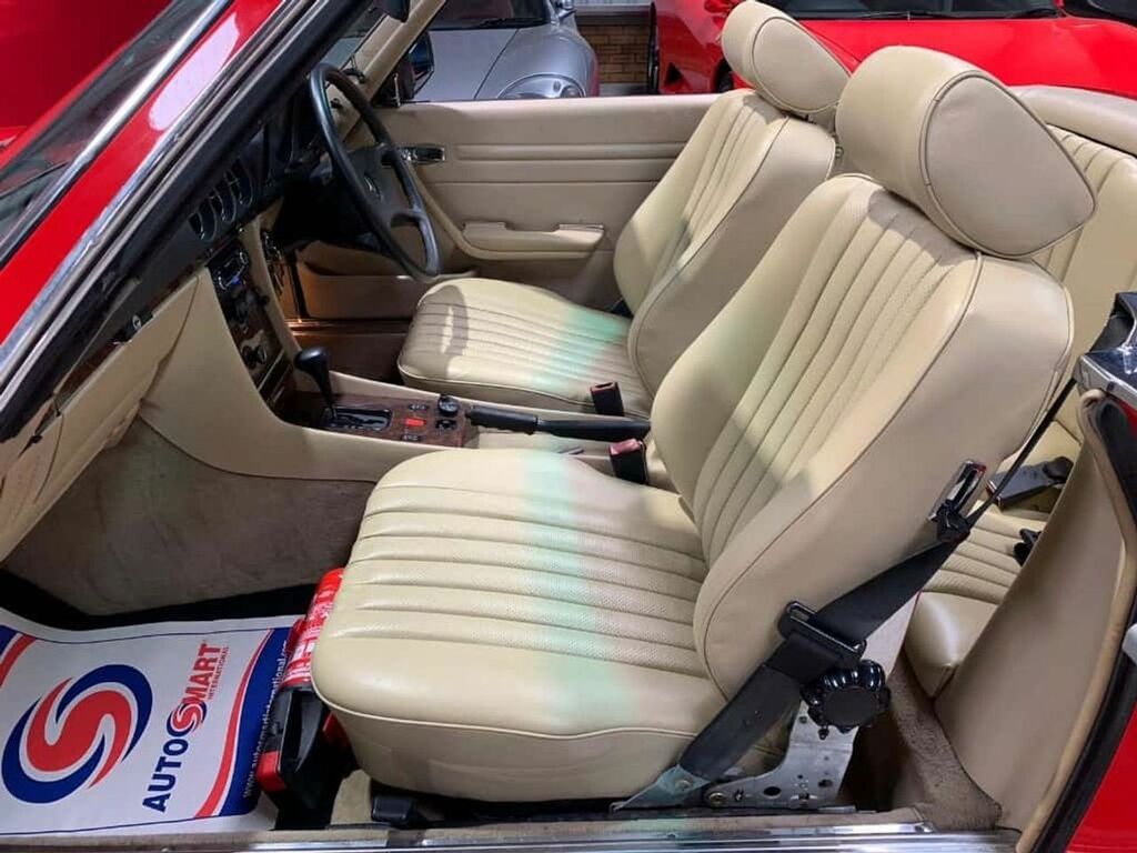Mercedes-Benz 300 3.0 Ce-24 1989  #9