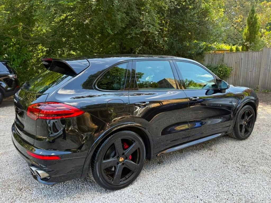 Porsche Cayenne D V8 S Tiptronic S Sport Design Package,21 Alloys Black #2