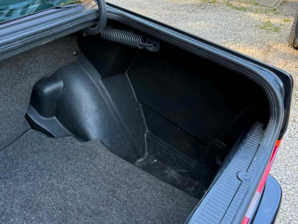 Mercedes-Benz 190 E 2.0 2.0 E 2.0 Silver #39