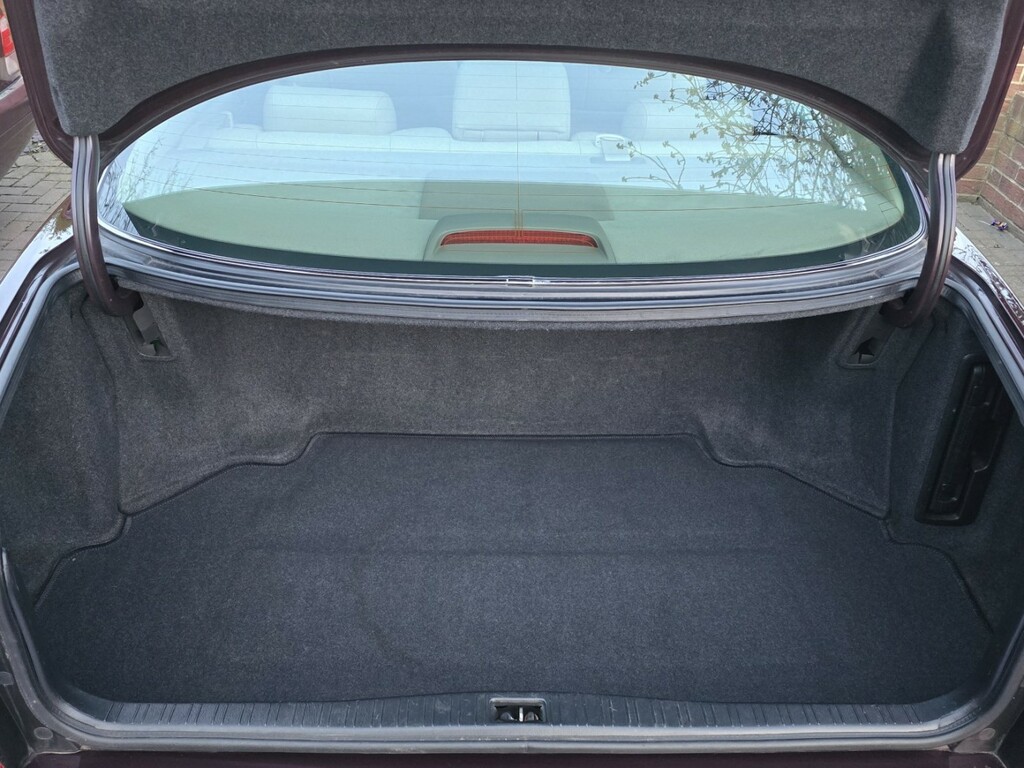Lexus LS Saloon Black #94