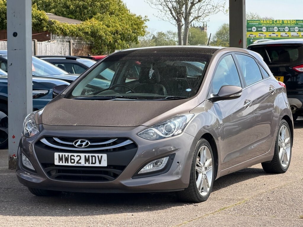 Hyundai I30 1L Premium Brown #3