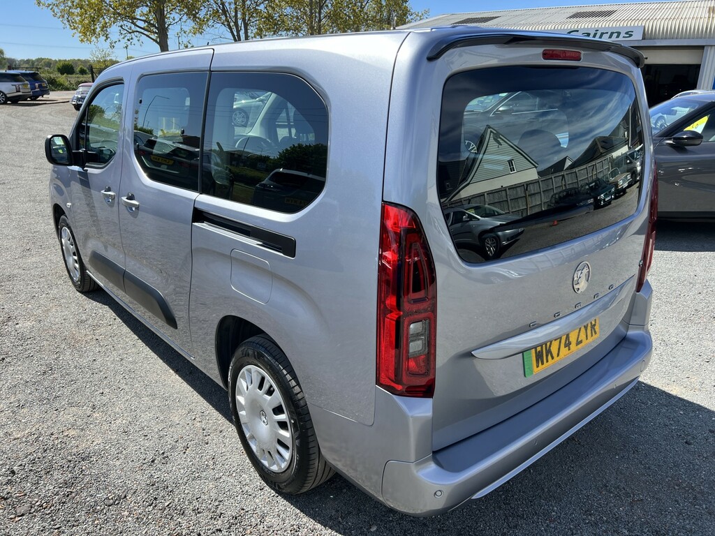 Vauxhall Combo-e Life Mpv WK74ZYR Silver #5