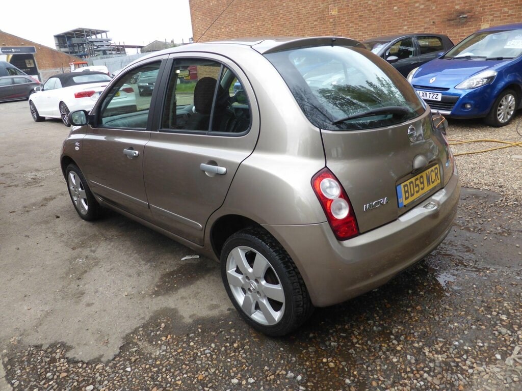Nissan Micra 1.2 16V N-tec Beige #6