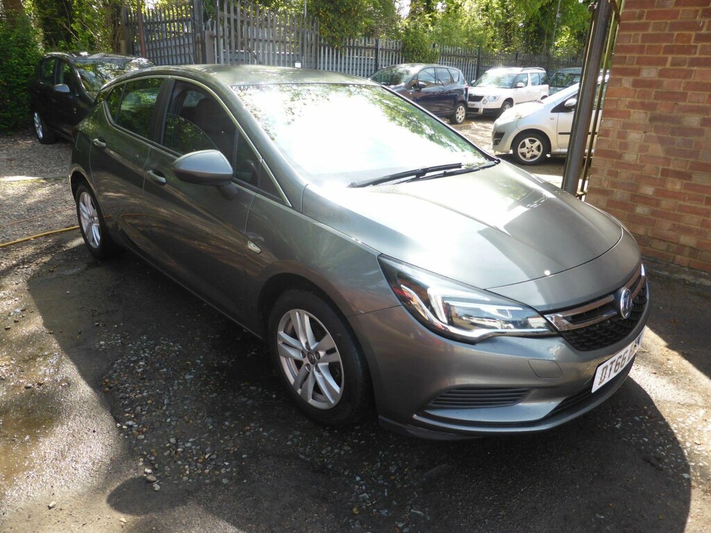 Vauxhall Astra 1.4I Design Euro 6 DT66BWK Grey #2