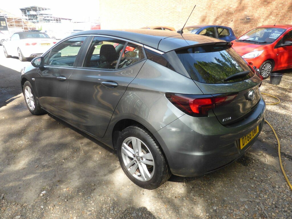 Vauxhall Astra 1.4I Design Euro 6 DT66BWK Grey #6