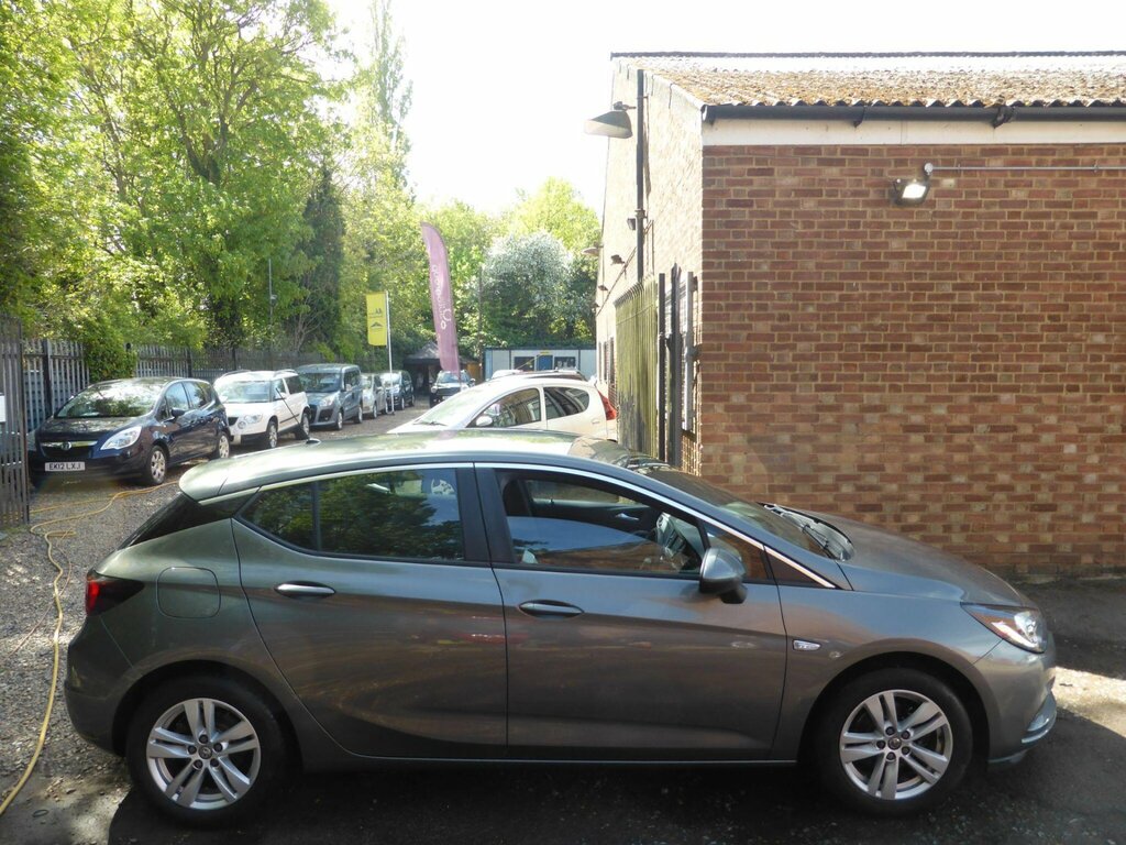 Vauxhall Astra 1.4I Design Euro 6 DT66BWK Grey #3