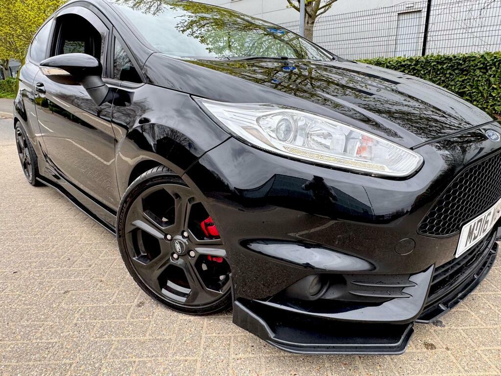 Ford Fiesta 1.6T Ecoboost St-3 Euro 6 MD16WUY Black #6