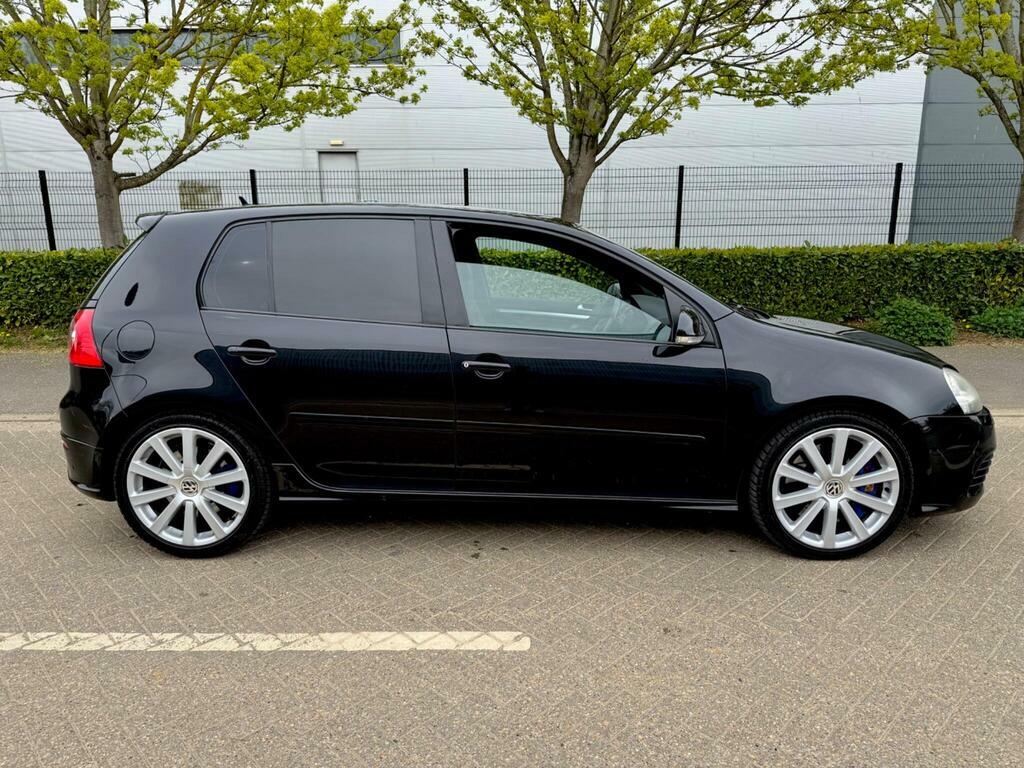 Volkswagen Golf 3.2 V6 R32 Dsg 4Motion Black #5