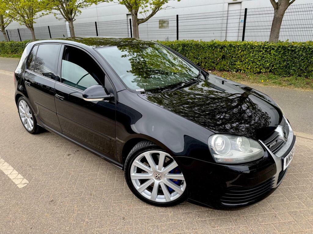 Volkswagen Golf 3.2 V6 R32 Dsg 4Motion Black #2