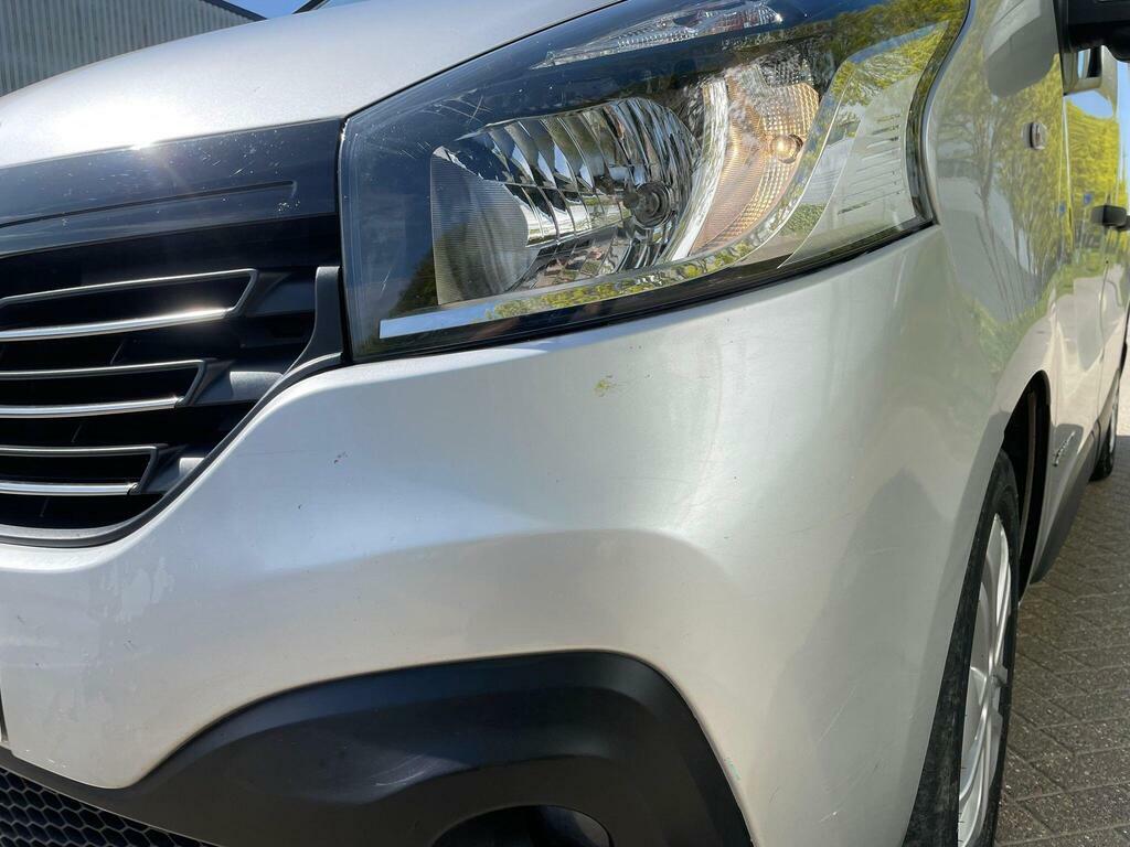 Renault Trafic 1.6 Dci Energy 27 Sport Nav Swb Standard Roof Euro ML17NVN Silver #5