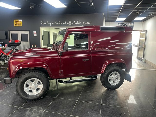 Land Rover Defender Tdci Hard Top Suv Red #2
