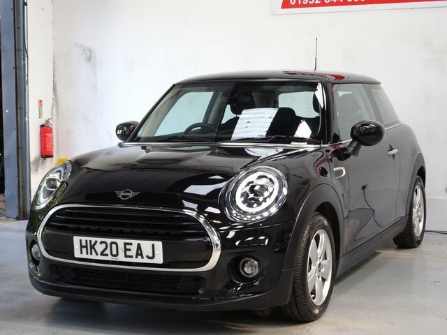 Mini Hatch 1.5 Cooper Classic Hatchback Steptronic HK20EAJ Black #4
