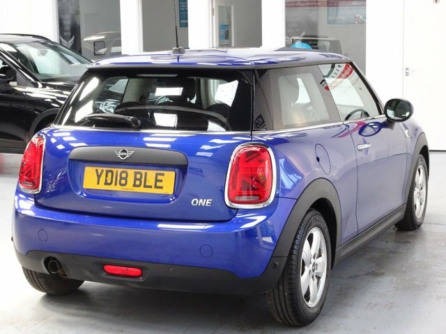 Mini Hatch 1.5 One Hatchback Euro 6 Ss YD18BLE Blue #5