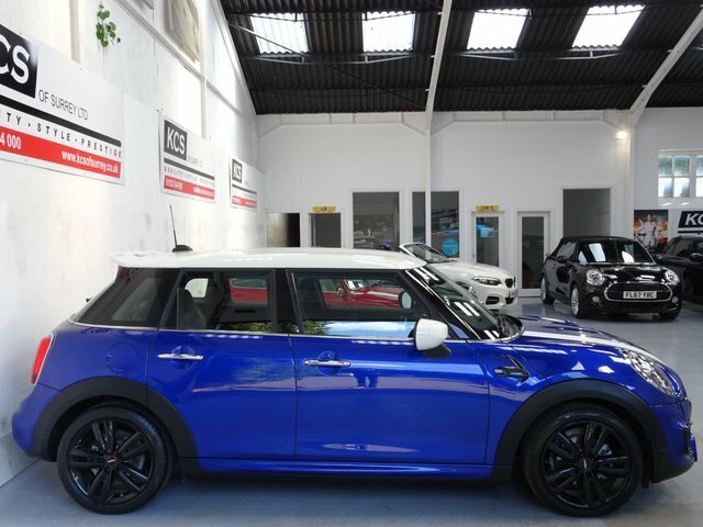 Mini Hatch 1.5 Cooper Sport Hatchback Euro FY20XHG Blue #2