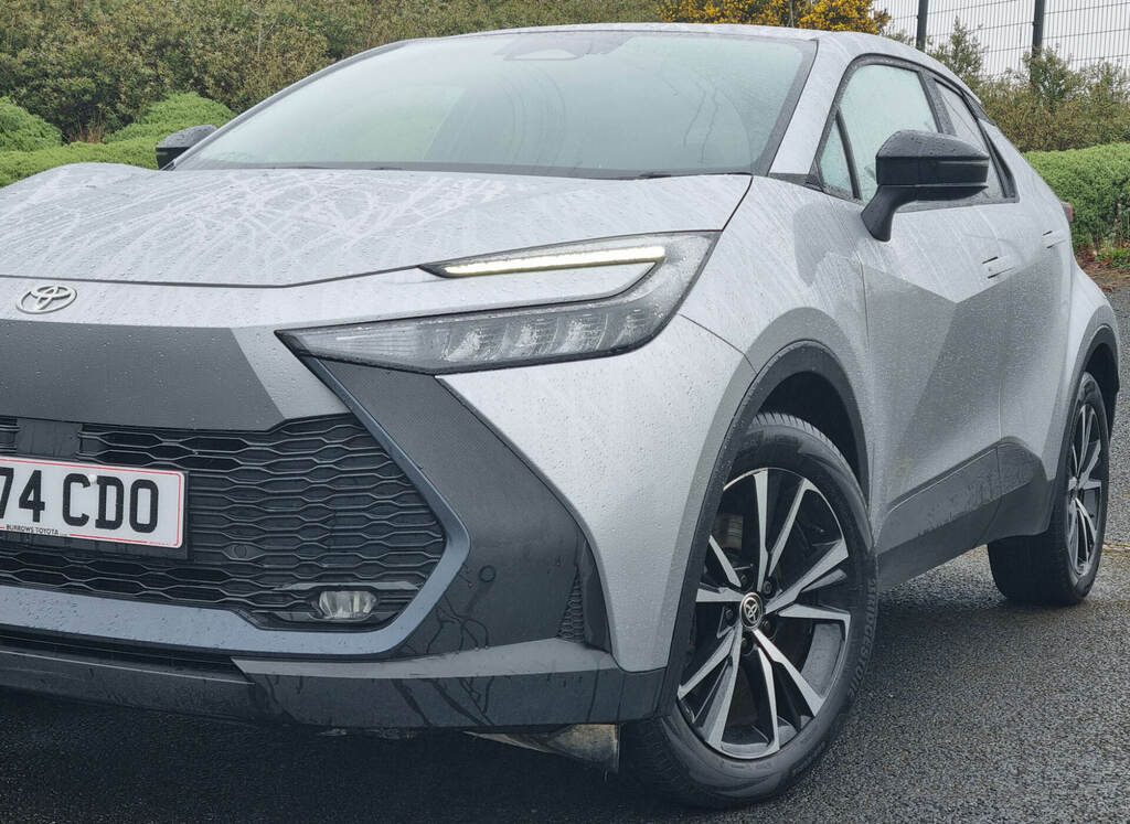 Toyota C-Hr 2.0 Phev Design Cvt YR74CDO Silver #2