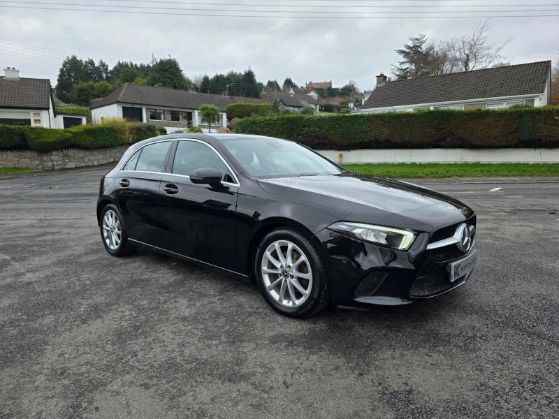 Mercedes-Benz A Class 1.5 A180d Sport Executive 7G-dct Euro 6 Ss Black