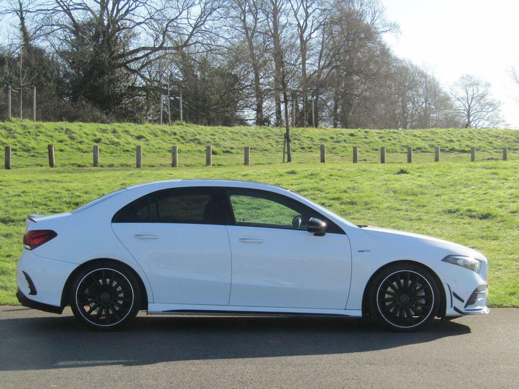 Mercedes-Benz A Class 2.0 A35 Amg Edition Premium Plus 7G-dct 4Matic E White