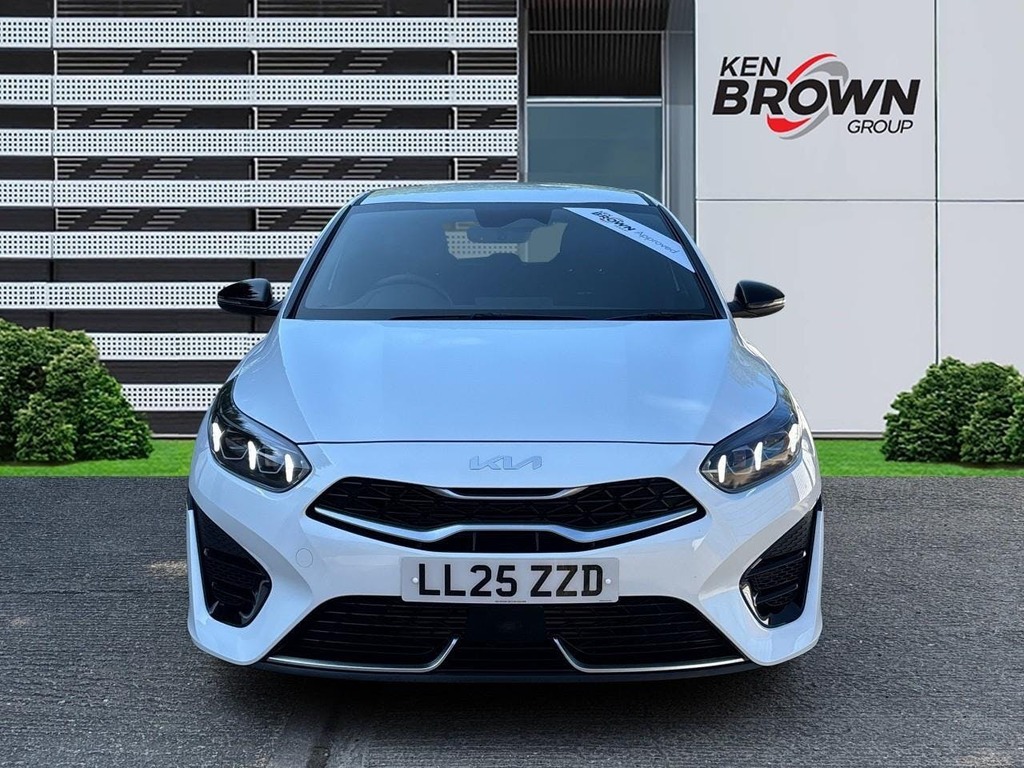 Kia Ceed 1.5 T Gdi Gt Line Hatchback Dct LL25ZZD White #4