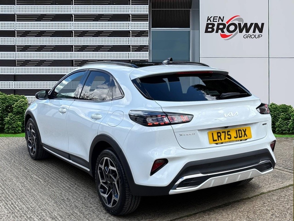 Kia Xceed 1.0 T Gdi Mhev Gt Line S Suv Hybrid Dct LR75JDX White #2