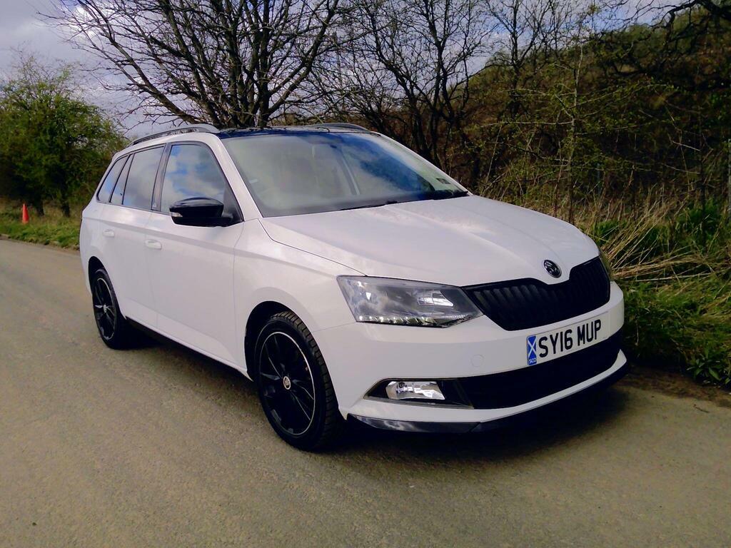 Skoda Fabia 1.2 Tsi Monte Carlo Euro 6 S S White