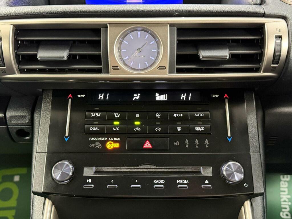 Lexus IS 2.5 300H Se E-cvt Euro 5 Ss 4Dr, YG63HKA White #5