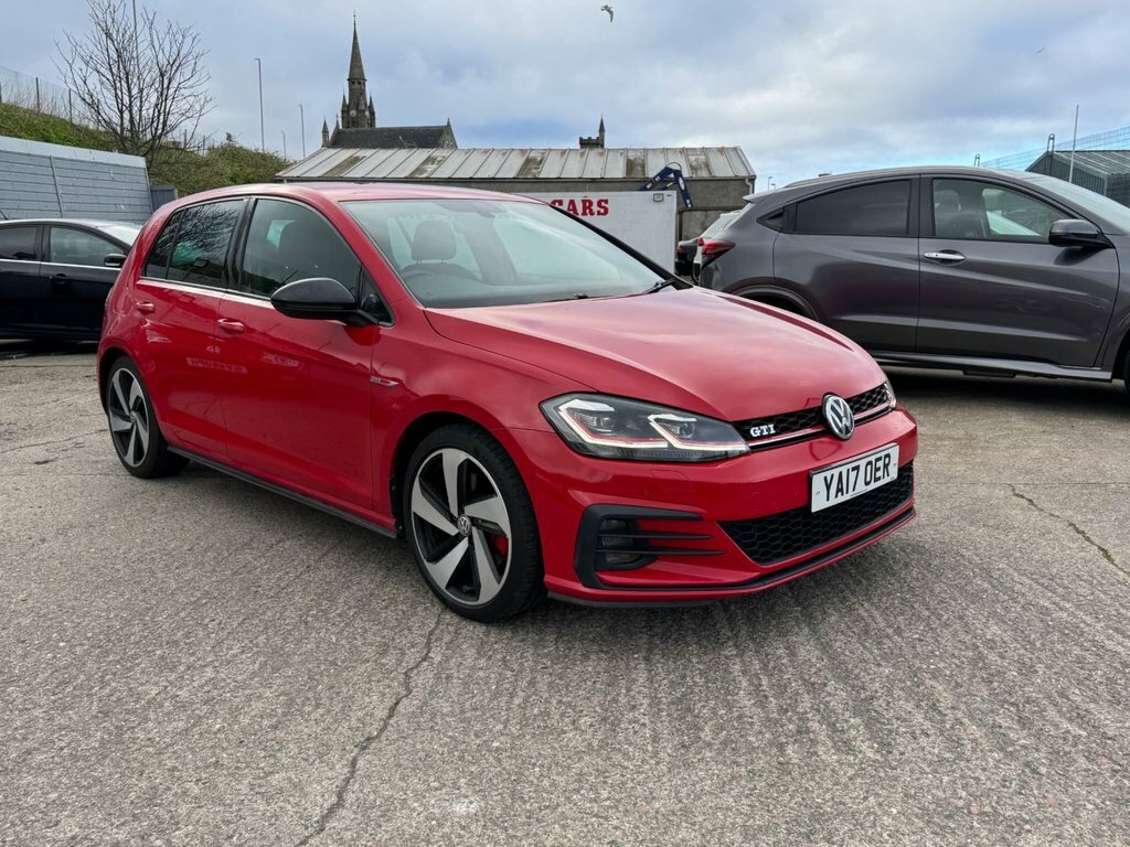 Volkswagen Golf 2L Gti YA17OER Red #2