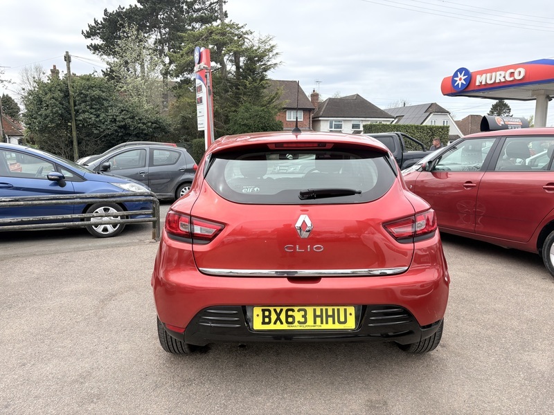 Renault Clio Dynamique Medianav BX63HHU Red #4