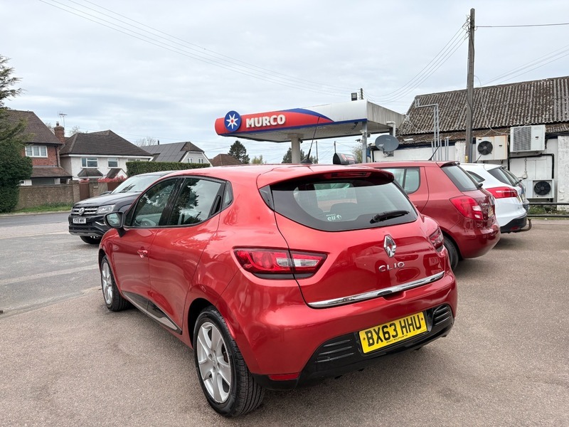 Renault Clio Dynamique Medianav BX63HHU Red #5