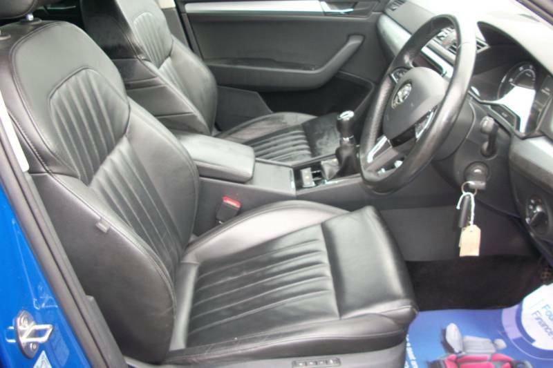 Skoda Superb 2.0 Tdi Se Technology - 2018 18 Blue #2