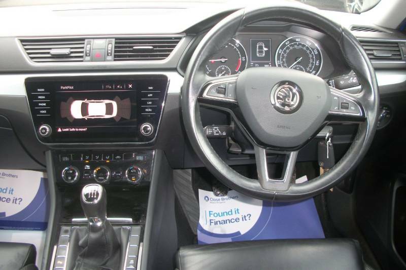 Skoda Superb 2.0 Tdi Se Technology - 2018 18 Blue #4