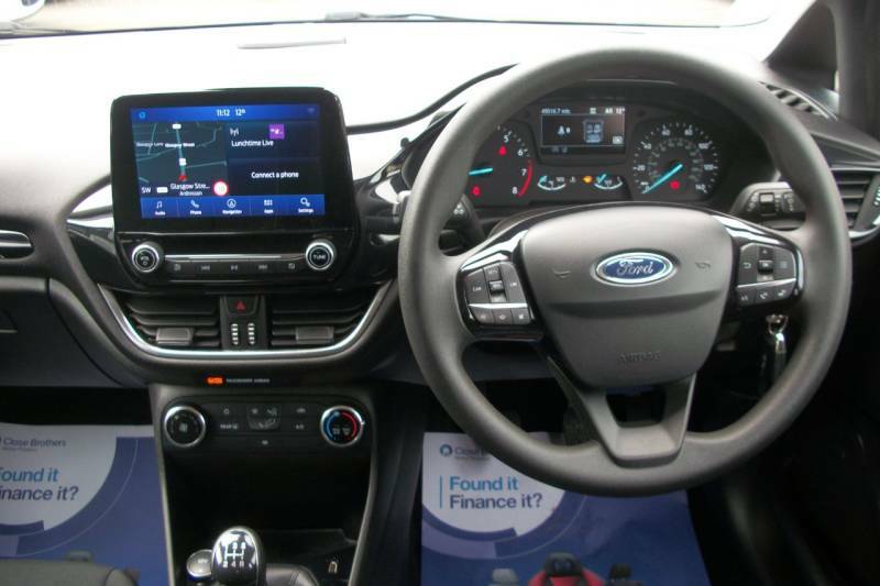 Ford Fiesta 1.1 Trend - 2019 69 SK69ZRU Silver #4