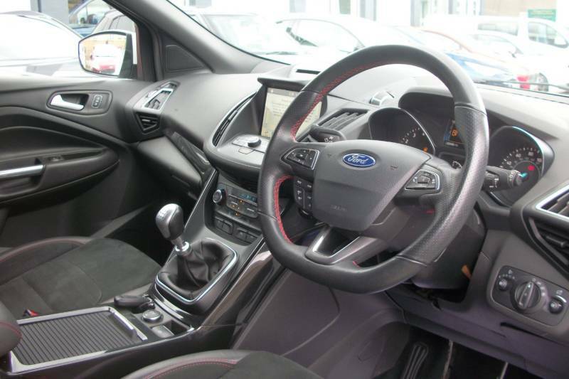 Ford Kuga 1.5 St-line - 2019 19 SC19NKU White #3