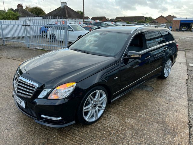 Mercedes-Benz E Class 3.0 E350 Cdi V6 Blueefficiency Sport Edition 125 E YR12OVT Black #3