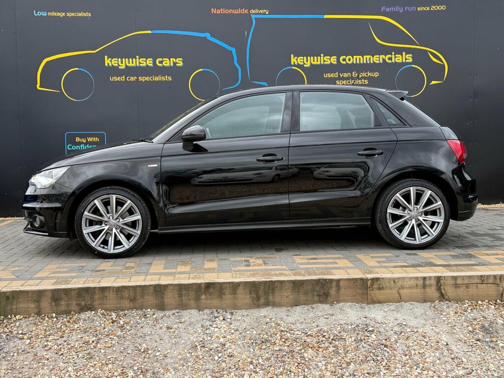 Audi A1 1.6 Tdi S Line Style Edition Sportback Euro 5 Ss DY15YMZ Black #2