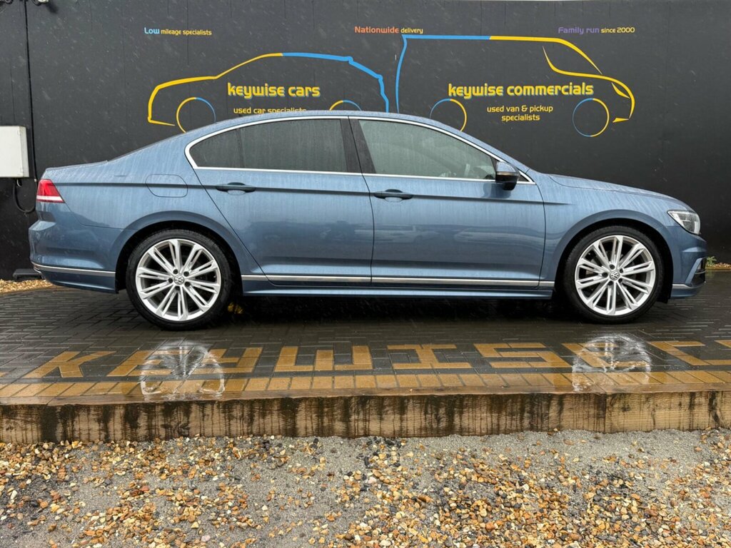 Volkswagen Passat 2.0 Tdi Bluemotion Tech R-line Dsg Euro 6 Ss Blue #6