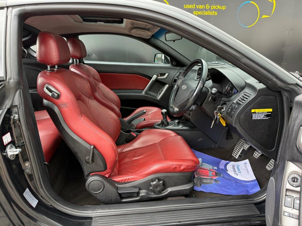 Hyundai Coupe Siii Black #13