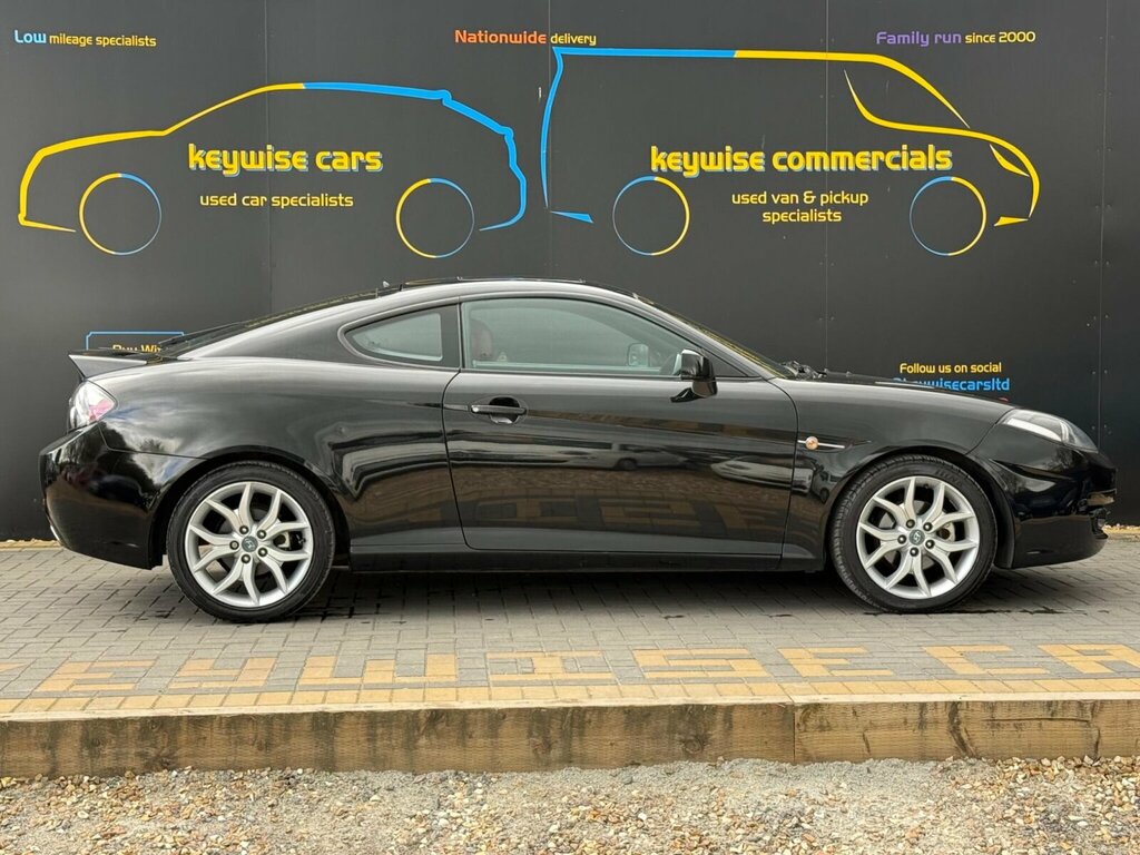 Hyundai Coupe Siii Black #6