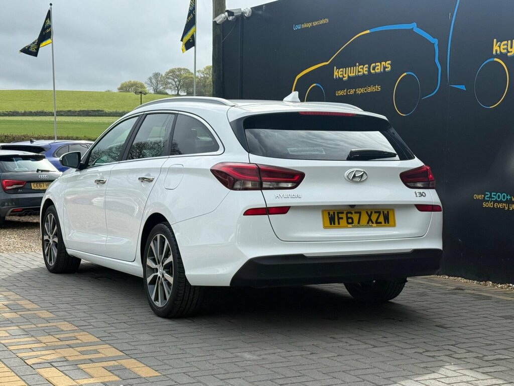 Hyundai I30 1.4 T-gdi Premium Tourer Euro 6 Ss WF67XZW White #3
