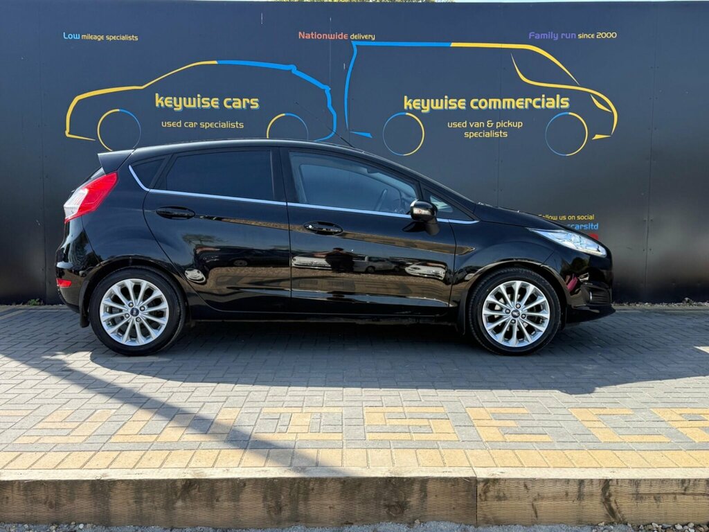 Ford Fiesta 1.0T Ecoboost Titanium X Euro 6 Ss WG66ZYR Black #6