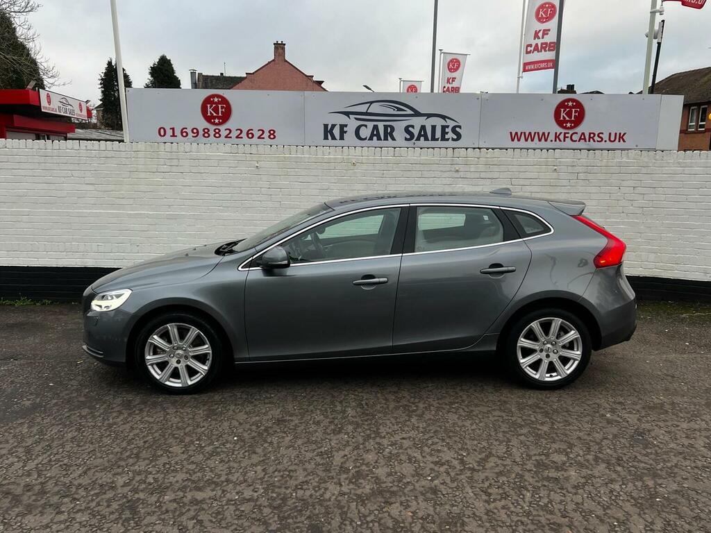 Volvo V40 Hatchback 1.5 T3 Inscription Euro 6 Ss MM17PXS Grey #5