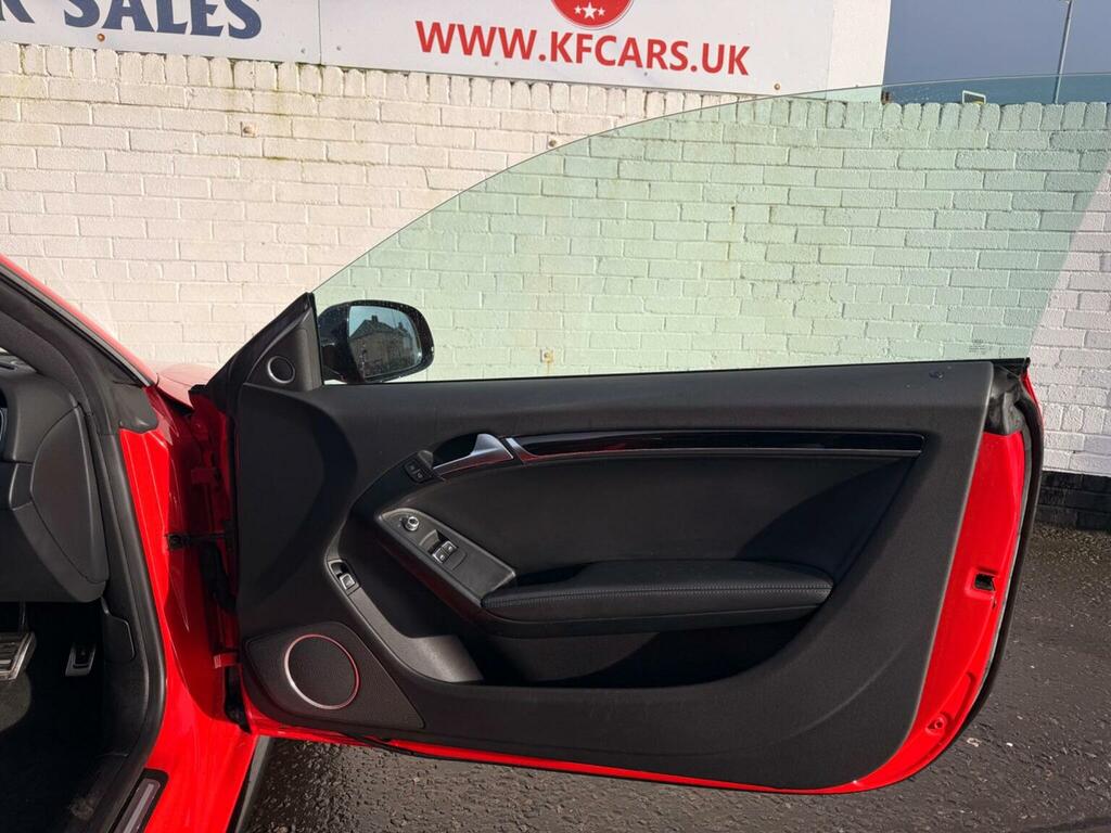 Audi A5 Coupe 2.0 Tdi Black Edition Plus S Tronic Quattro SE64WUA Red #6