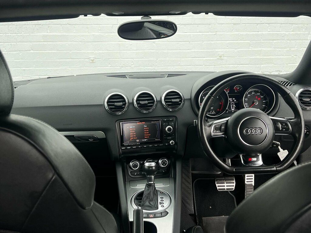 Audi TT Coupe 2.0 Tdi Black Edition S Tronic Quattro Euro White #5