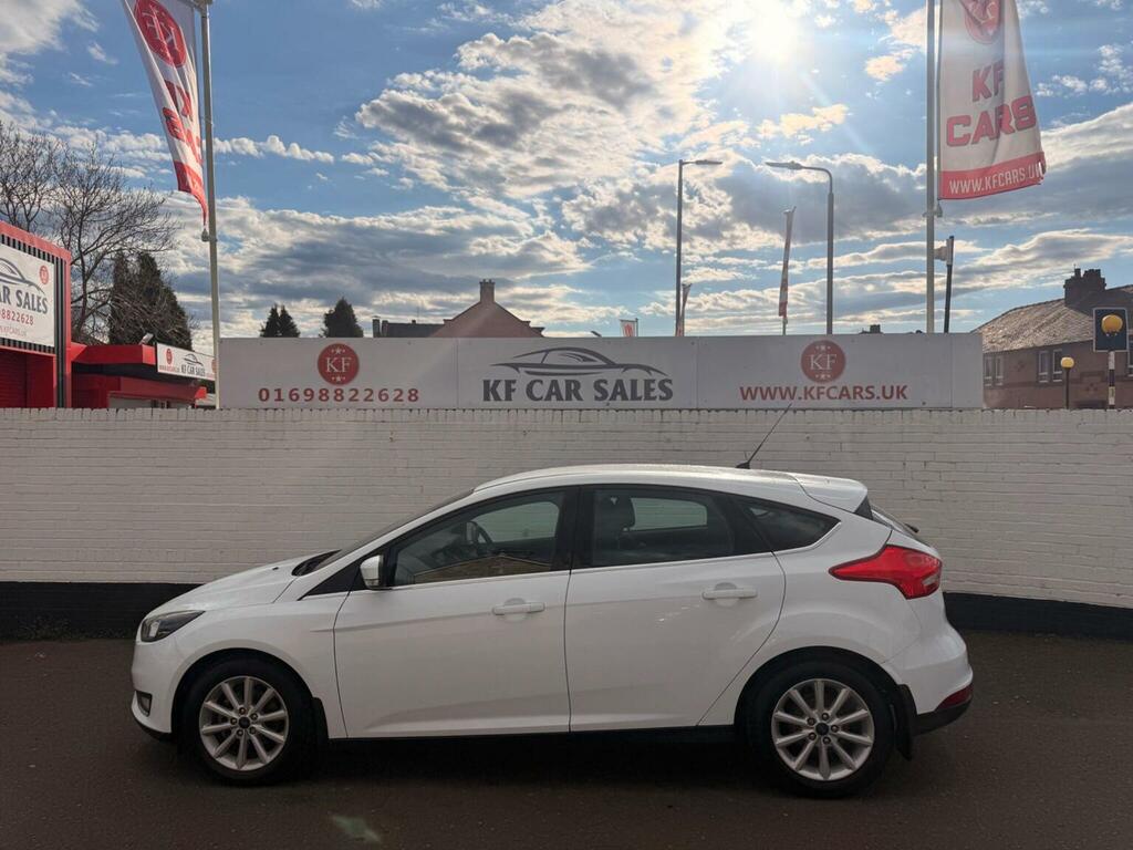 Ford Focus Hatchback 1.5 Tdci Titanium Euro 6 Ss 2015 SB15GYY White #4