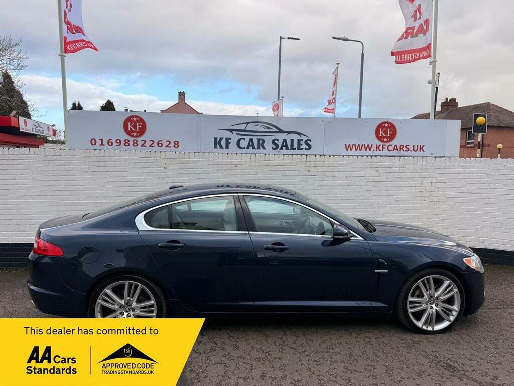 Jaguar XF Saloon 3.0D V6 Portfolio Euro 5 201111 Blue